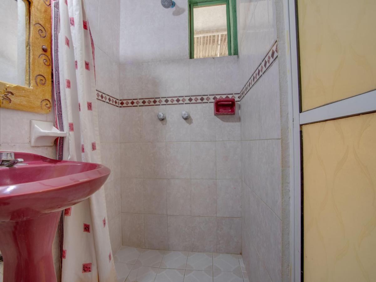 Oyo Hotel Casa Ada Сіуатанехо Екстер'єр фото